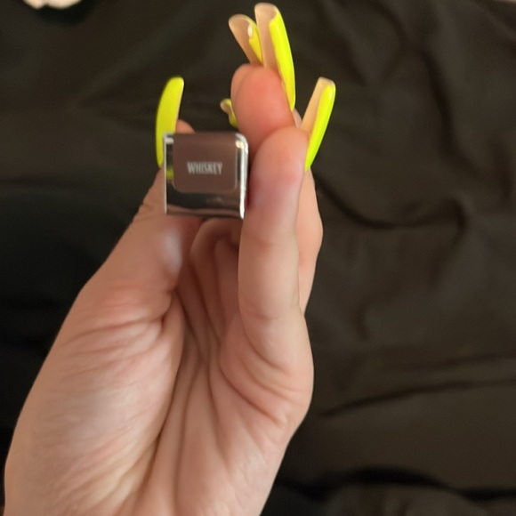 URBAN DECAY 24/7 glide on eye pencil- shade whiskey - Picture 4 of 5